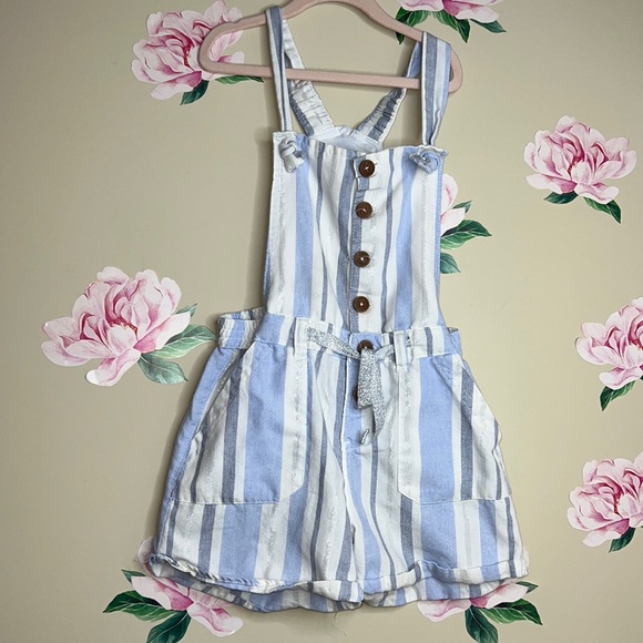 Jessica Simpson Girls Shorts Overall.   DD-2 - Picture 1 of 8
